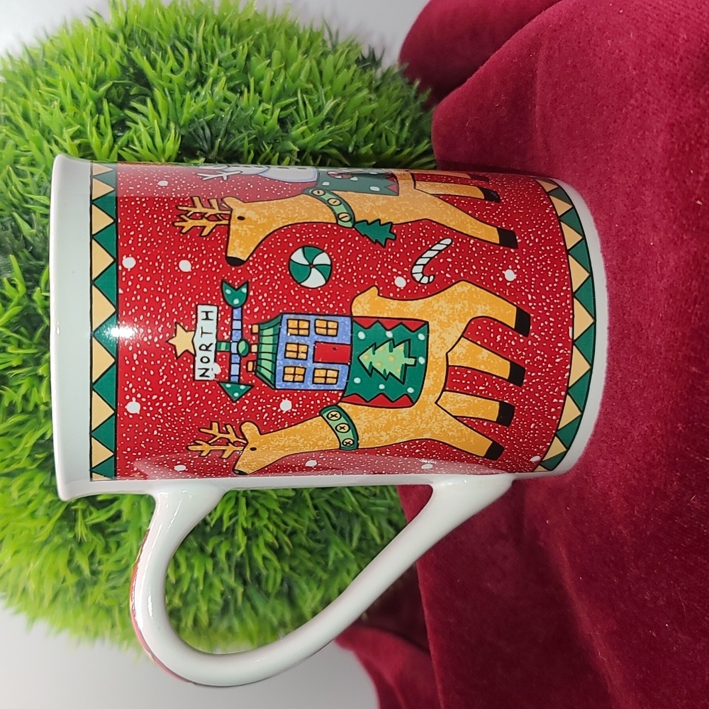 Coffee tea cup mug, skinny version ceramic Christmas themed NWOT